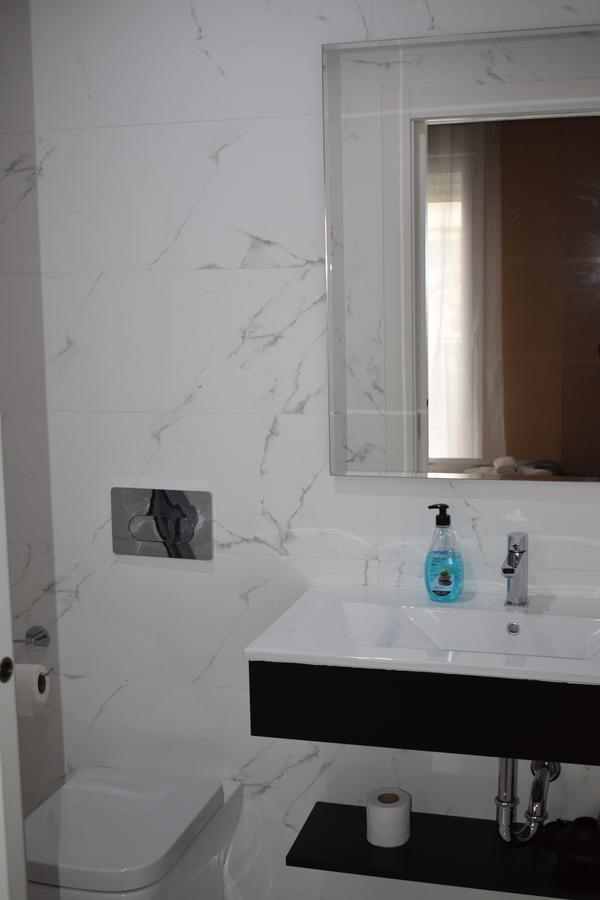 Perla Apartments บาเลนเซีย ภายนอก รูปภาพ