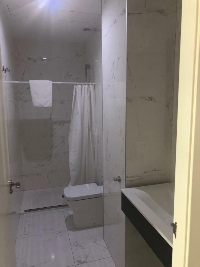 Perla Apartments บาเลนเซีย ภายนอก รูปภาพ