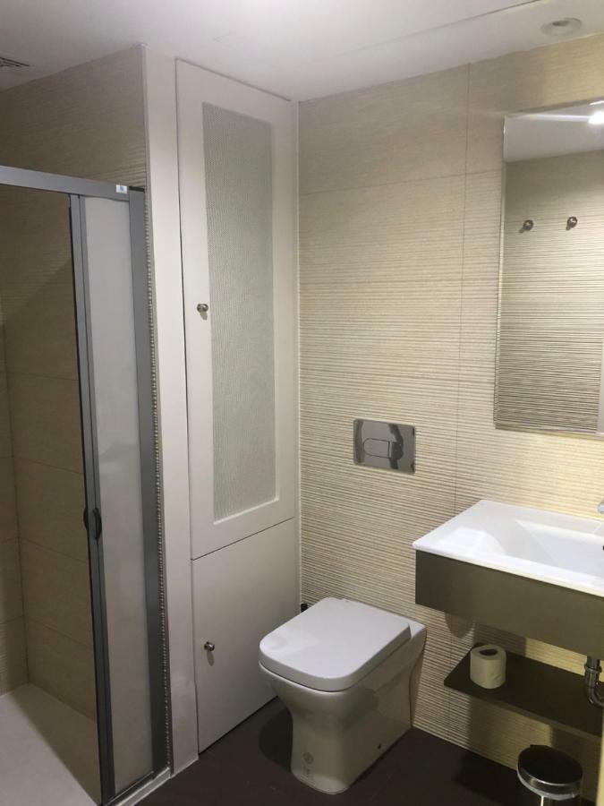 Perla Apartments บาเลนเซีย ภายนอก รูปภาพ
