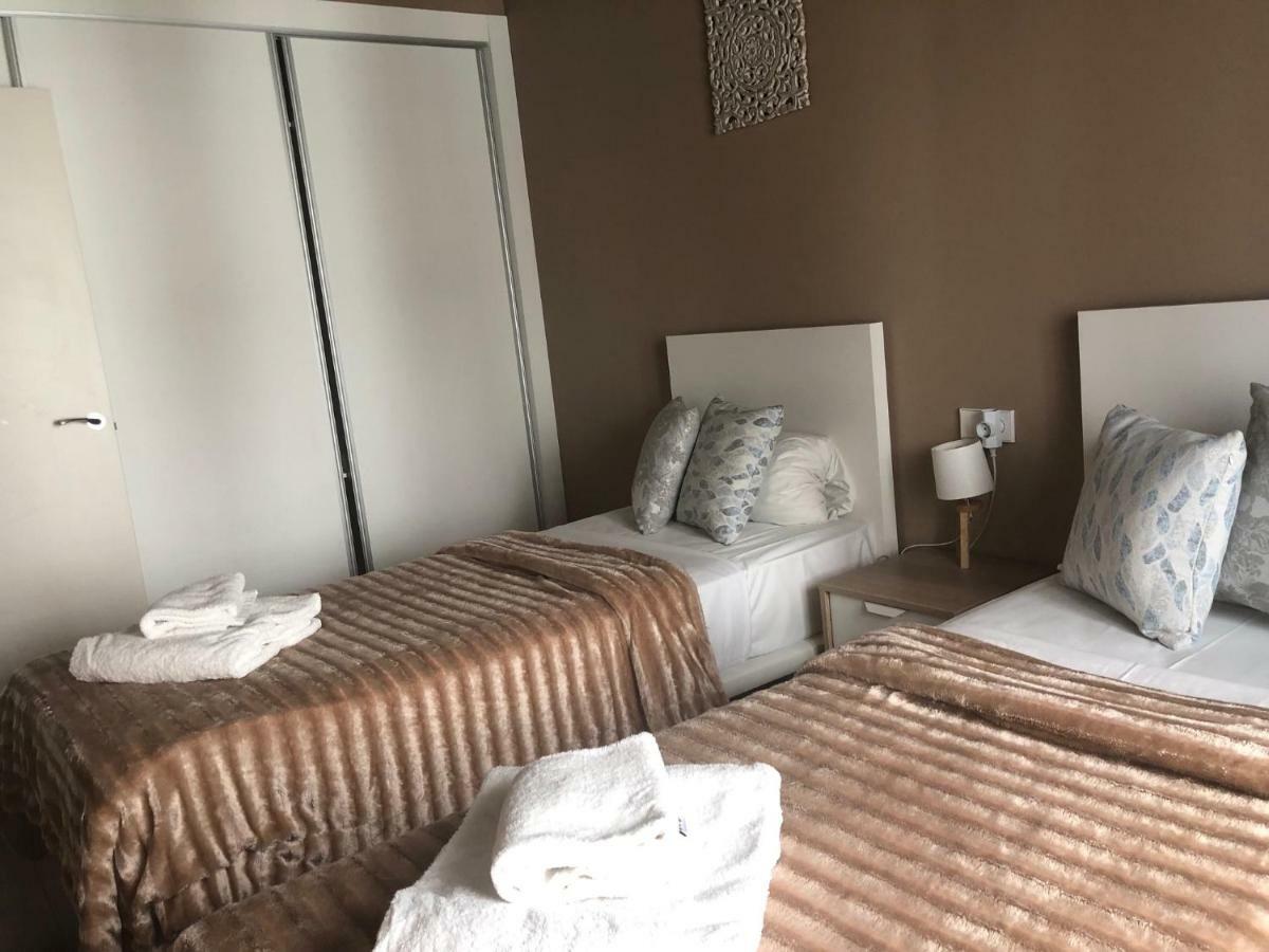 Perla Apartments บาเลนเซีย ภายนอก รูปภาพ