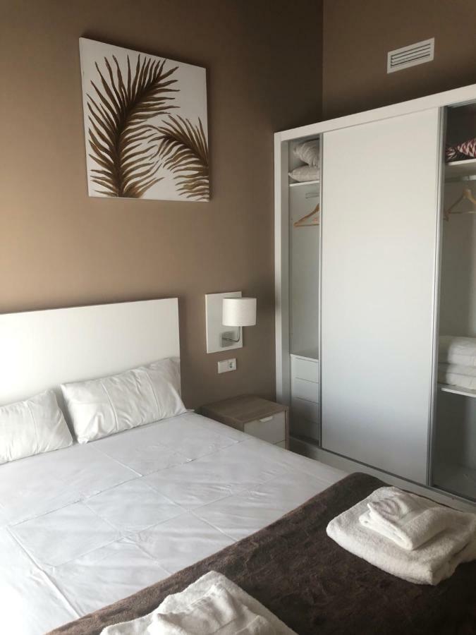 Perla Apartments บาเลนเซีย ภายนอก รูปภาพ